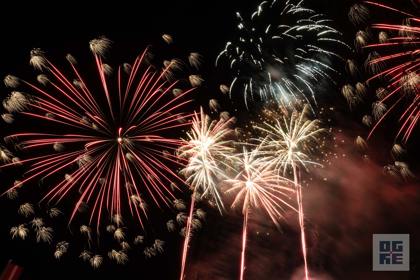 Valsts svētki Ogrē aizvadīti ar svinīgu koncertu un krāšņu uguņošanu 