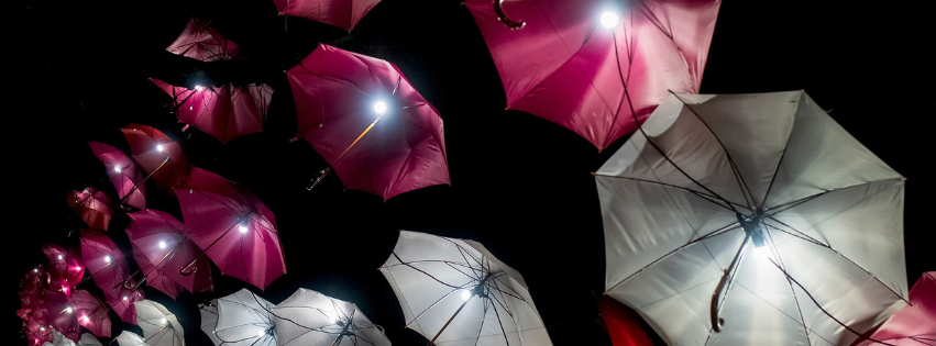 Lietussargi no augšas